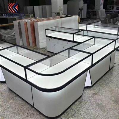 Contor modern de afișare pentru bijuterii cu LED-