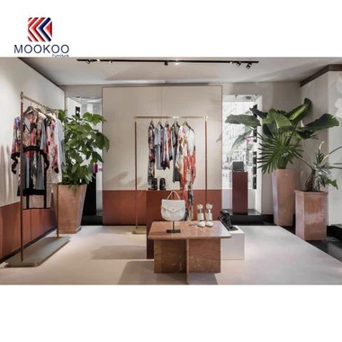 Design chinezesc de afișare a îmbrăcămintei
